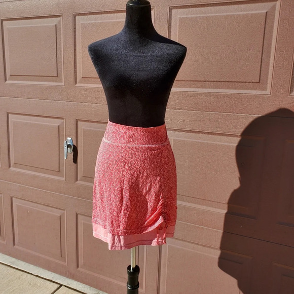 Athleta Crossroads Burnout Skirt Size Small Watermelon Pink Double Layer Ruched - Picture 4 of 16